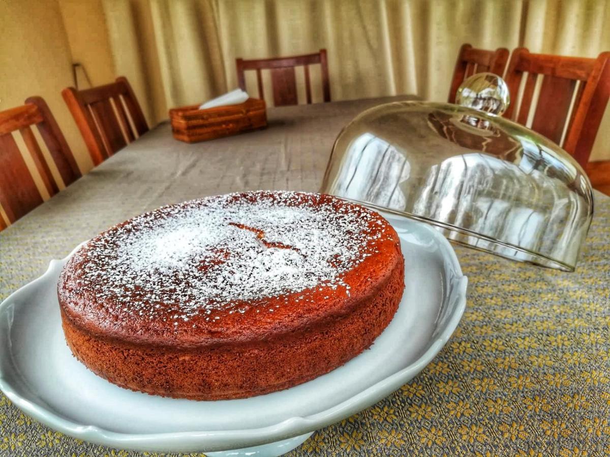 Bed and Breakfast Two Eggs Кенмар Экстерьер фото